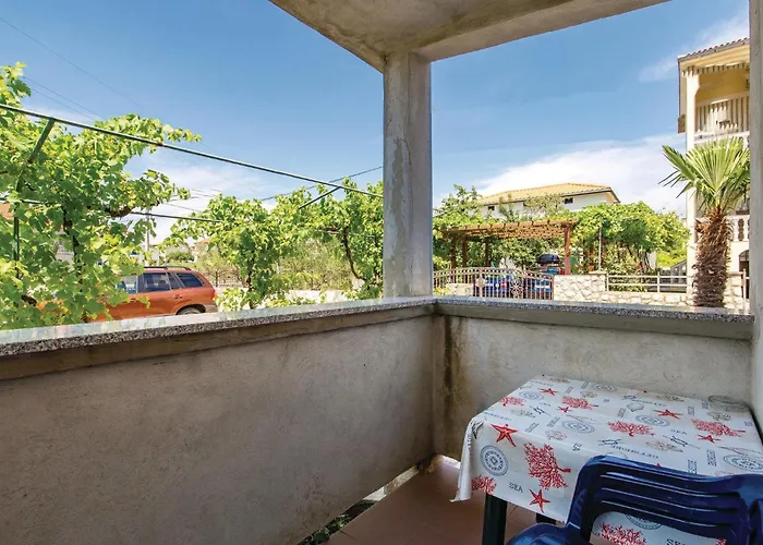 Apartamento 1 Bedroom Beautiful In