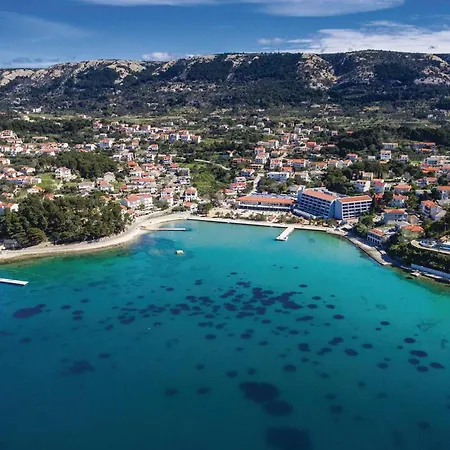 1 Bedroom Beautiful In Apartman